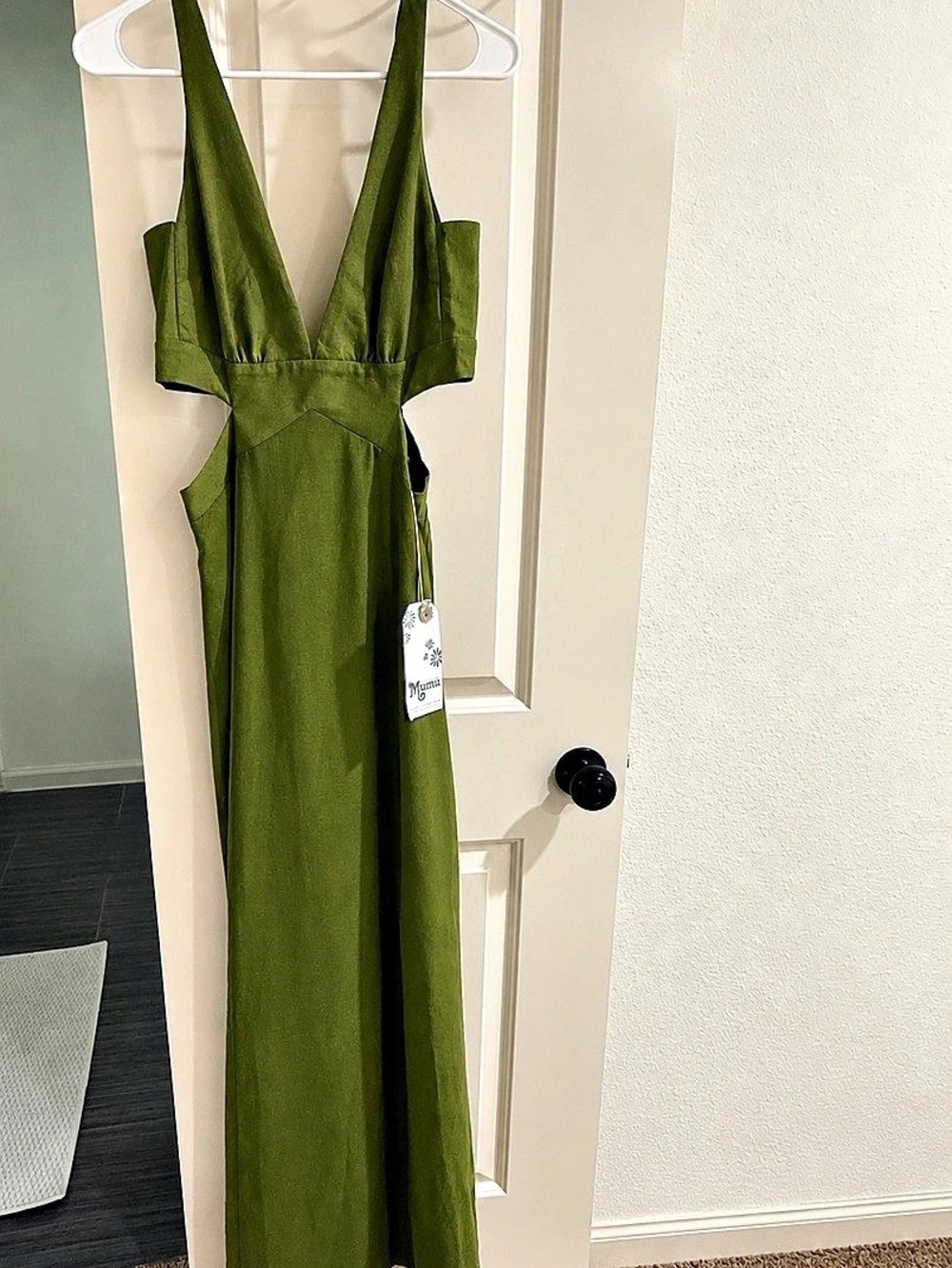 Show Me Your Mumu Olive Green Cutout Maxi Dress - NWT! - Picture 2 of 5